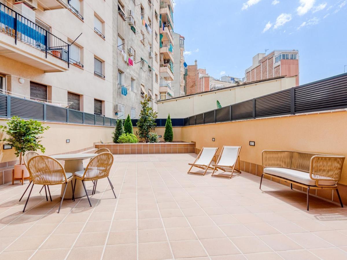 Limehome Barcelona Carrer De Besalu 90 - Estancia Temporal Esterno foto